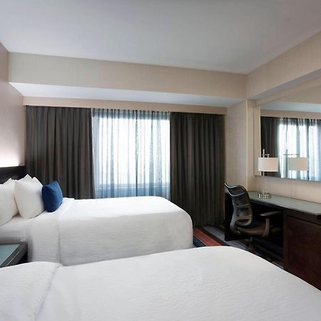 Courtyard By Marriott New York Jfk Airport Hotel Ngoại thất bức ảnh