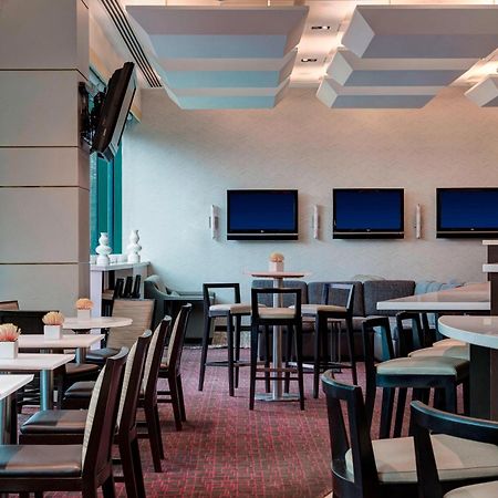 Courtyard By Marriott New York Jfk Airport Hotel Ngoại thất bức ảnh