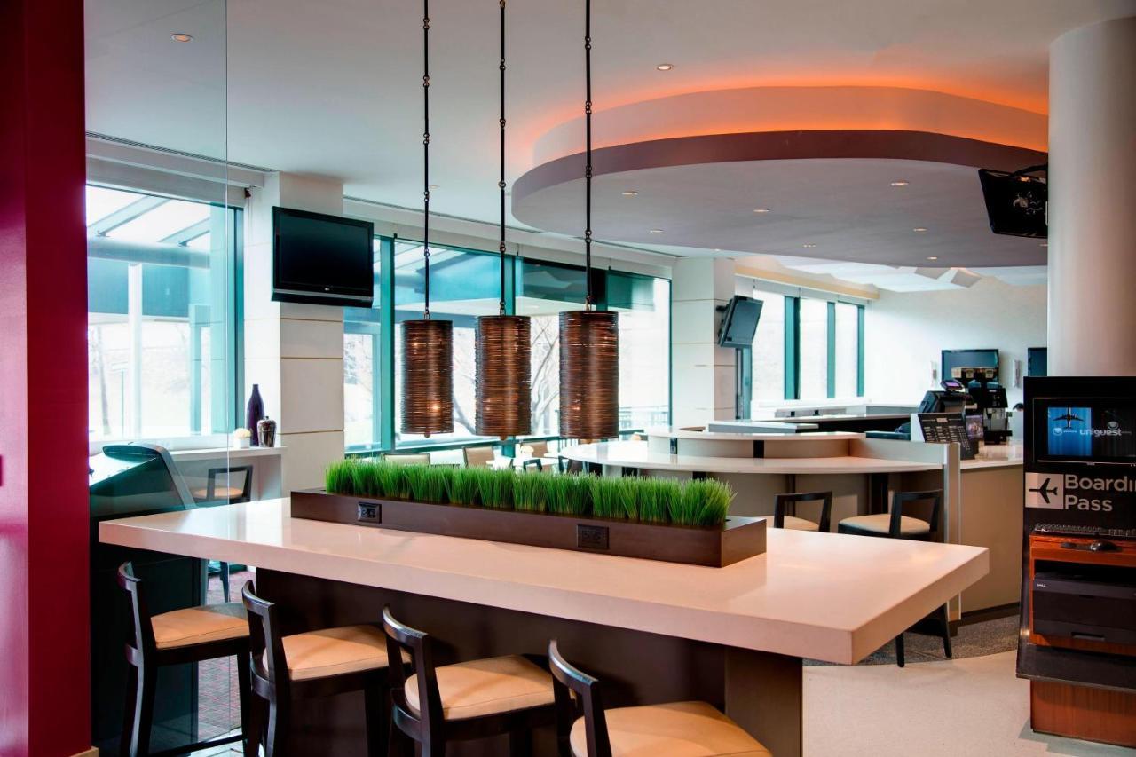 Courtyard By Marriott New York Jfk Airport Hotel Ngoại thất bức ảnh
